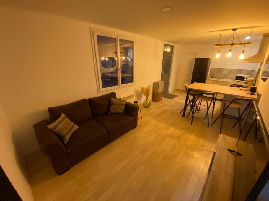 Appartement Plain-Pied Migne-Auxances Exterior photo