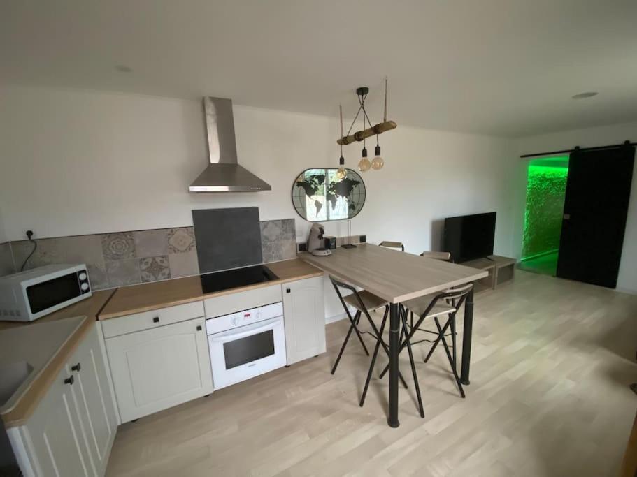Appartement Plain-Pied Migne-Auxances Exterior photo