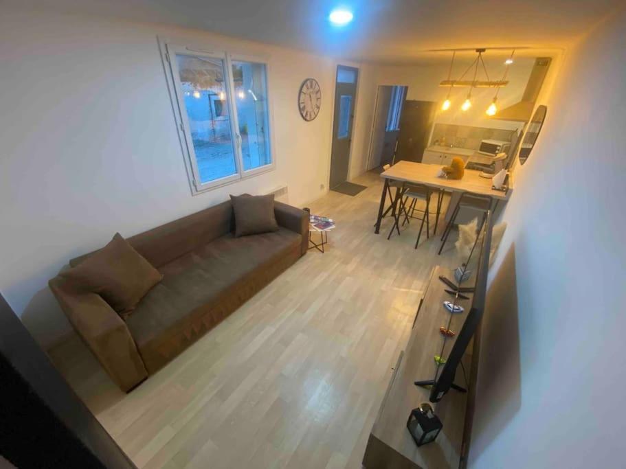 Appartement Plain-Pied Migne-Auxances Exterior photo